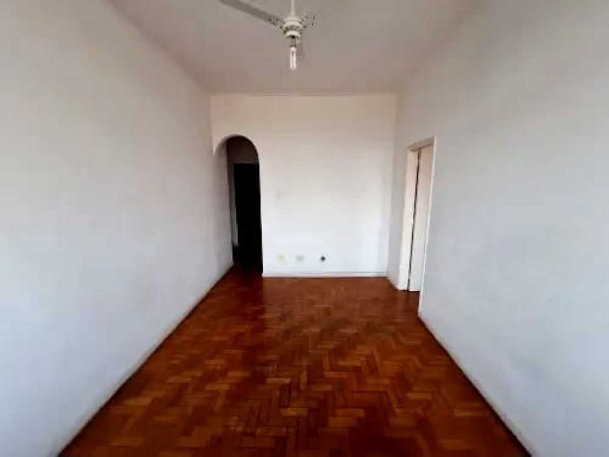 Apartamento à venda com 2 quartos, 48m² - Foto 12