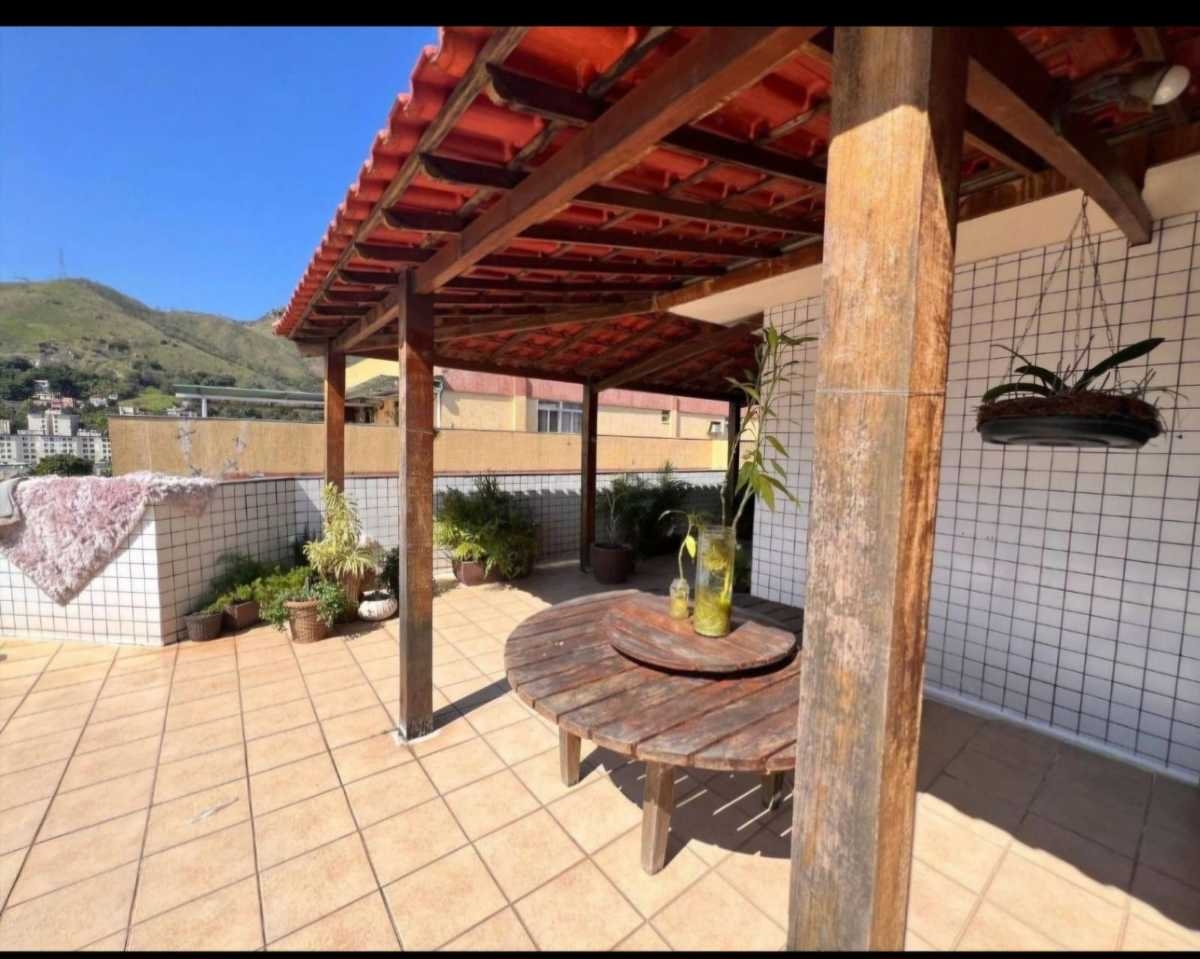 Cobertura à venda com 3 quartos, 184m² - Foto 4