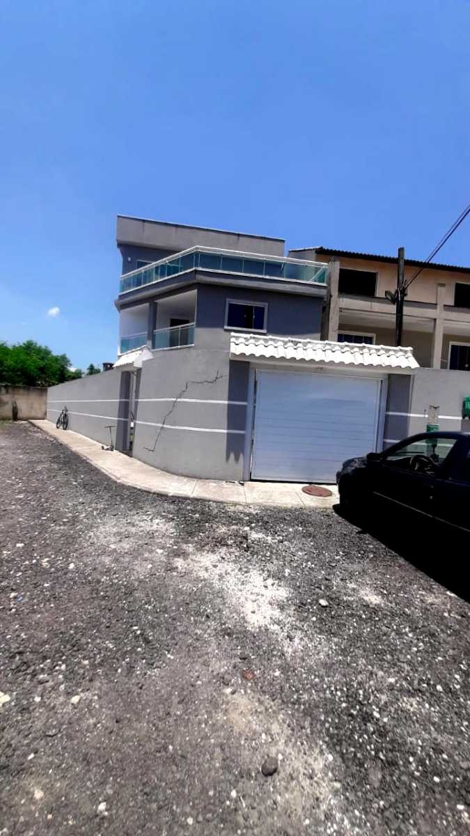 Casa à venda com 3 quartos, 300m² - Foto 12