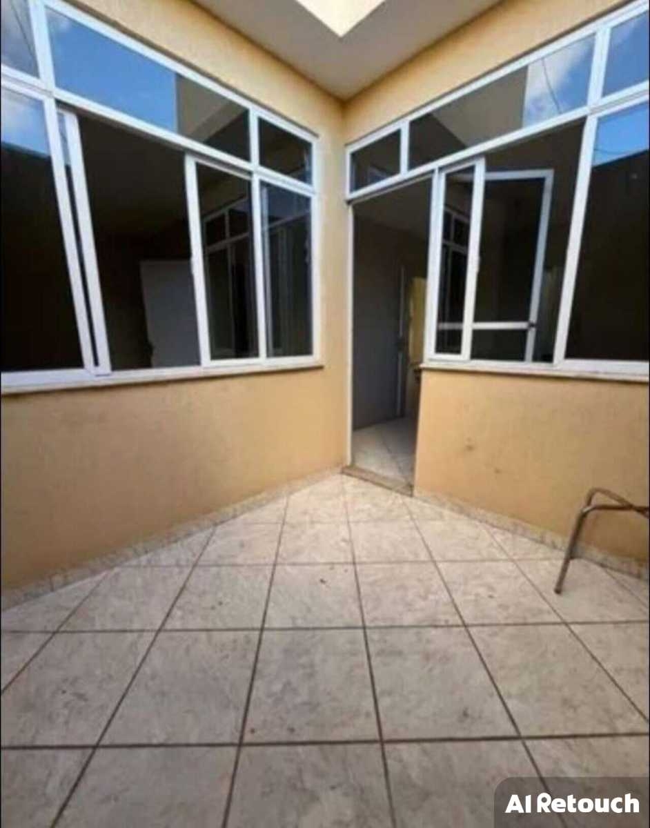 Casa à venda com 3 quartos, 220m² - Foto 22