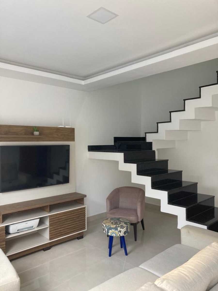 Casa à venda com 3 quartos, 120m² - Foto 9