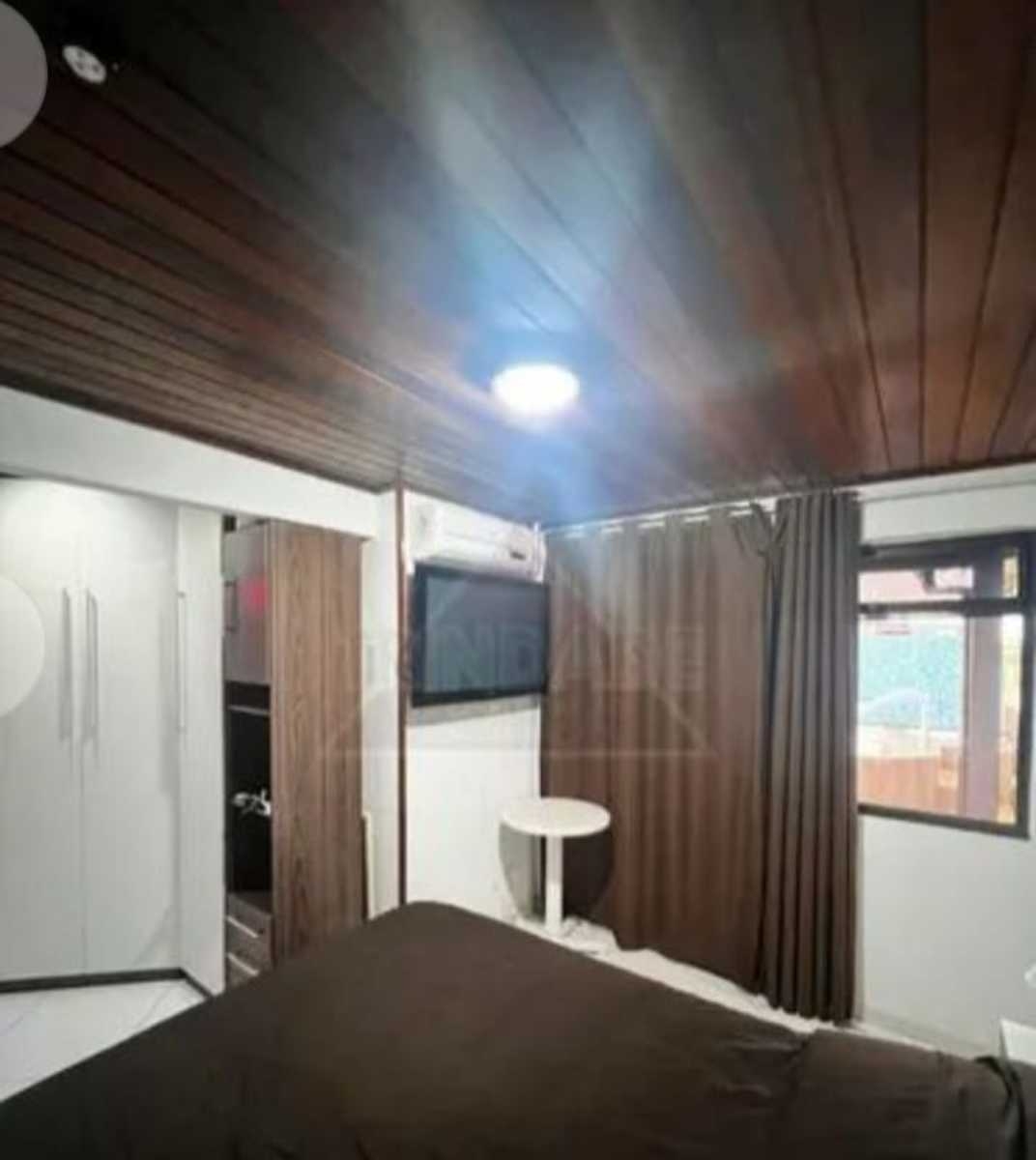 Apartamento à venda com 3 quartos, 160m² - Foto 21