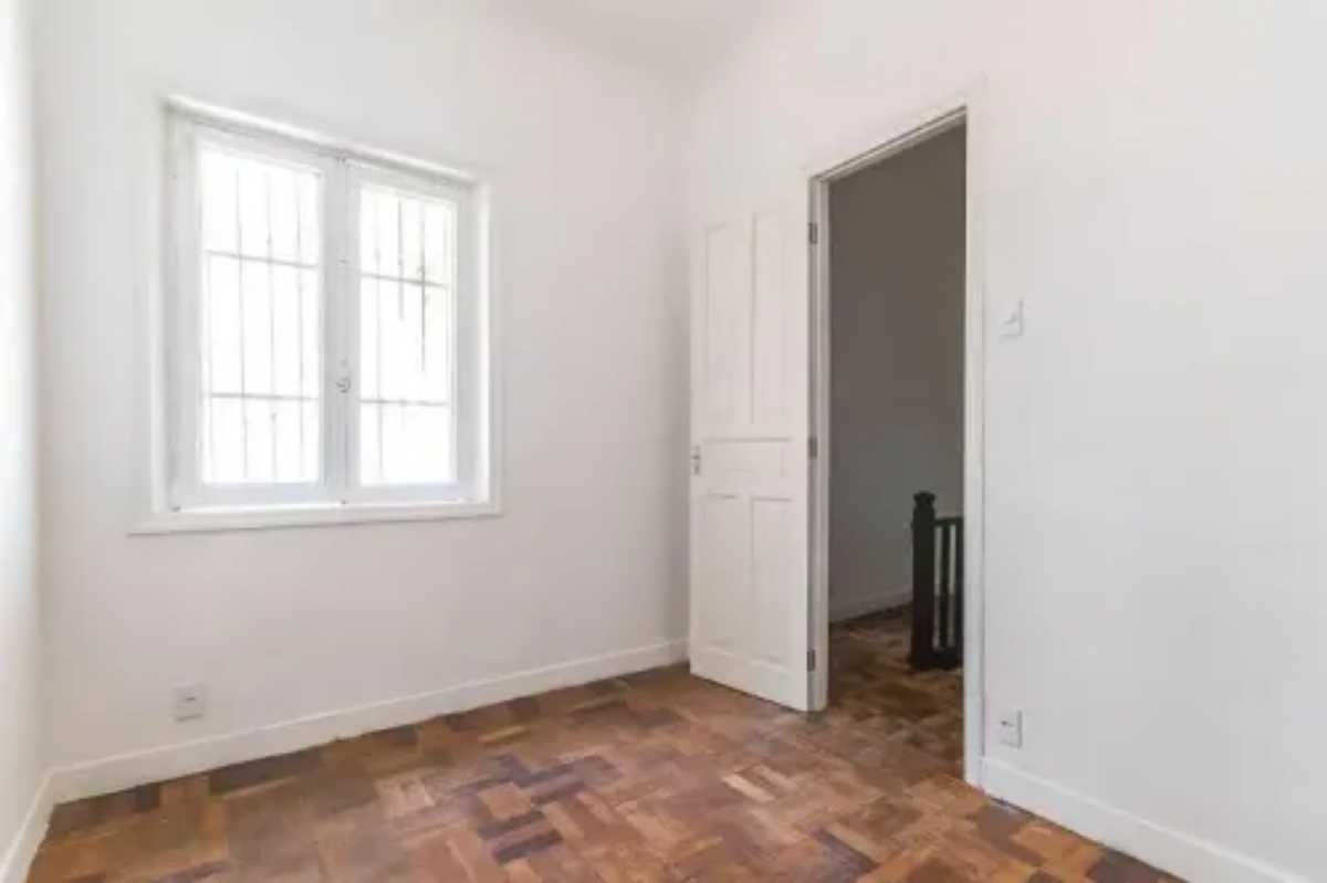 Casa à venda com 2 quartos, 145m² - Foto 17