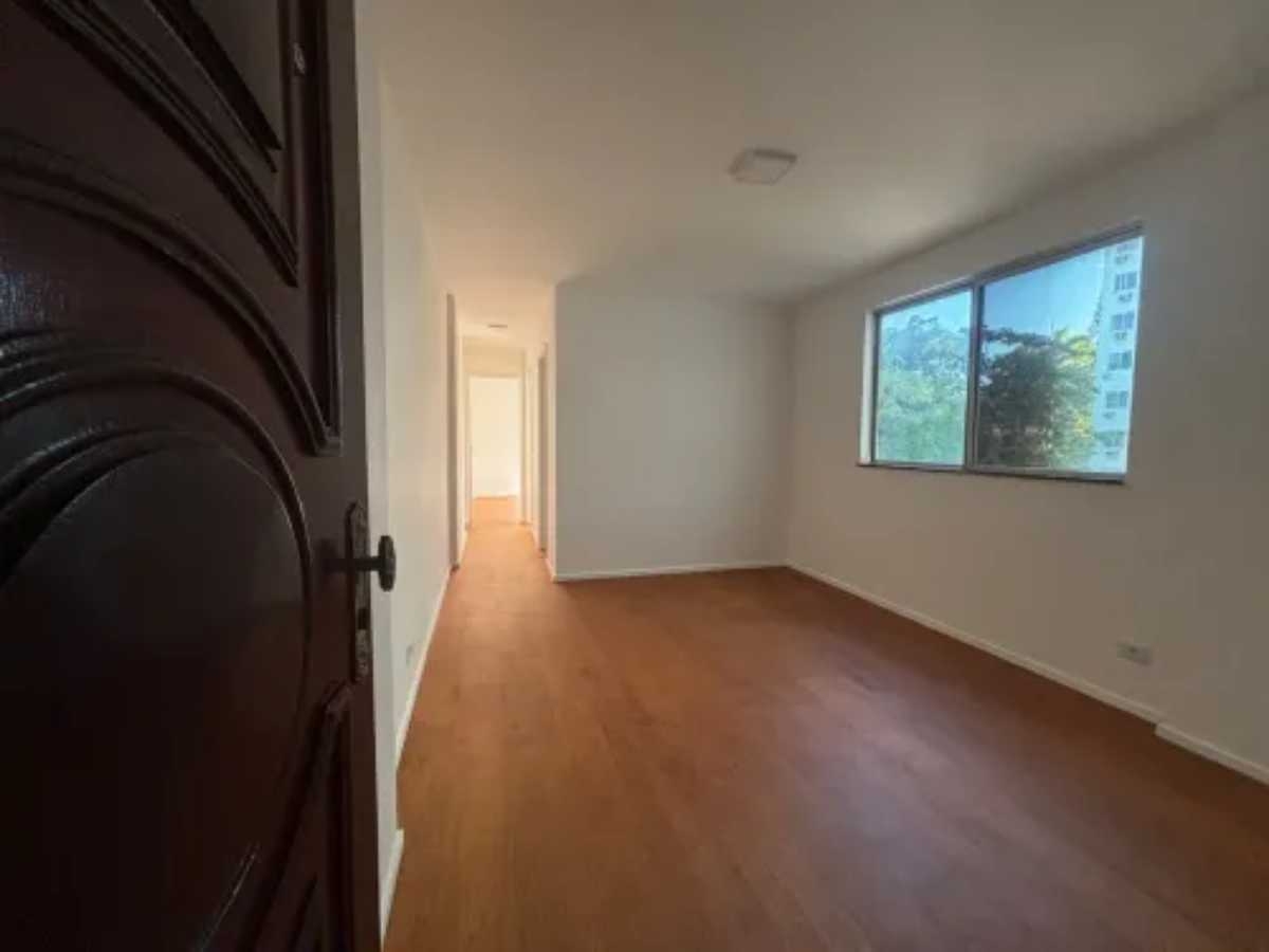 Apartamento à venda com 2 quartos, 50m² - Foto 21