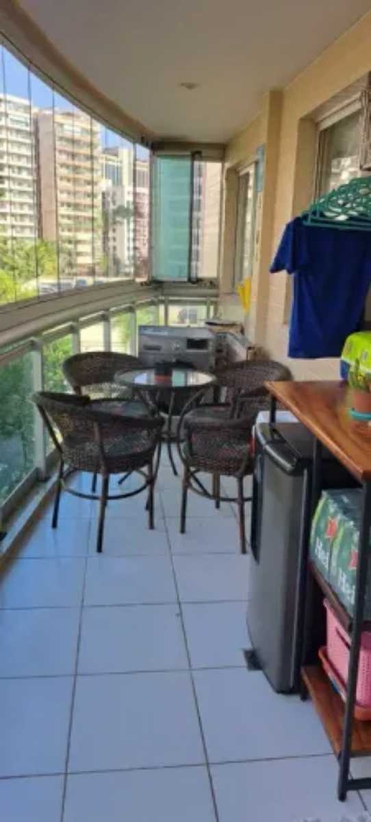 Apartamento à venda com 4 quartos, 227m² - Foto 15