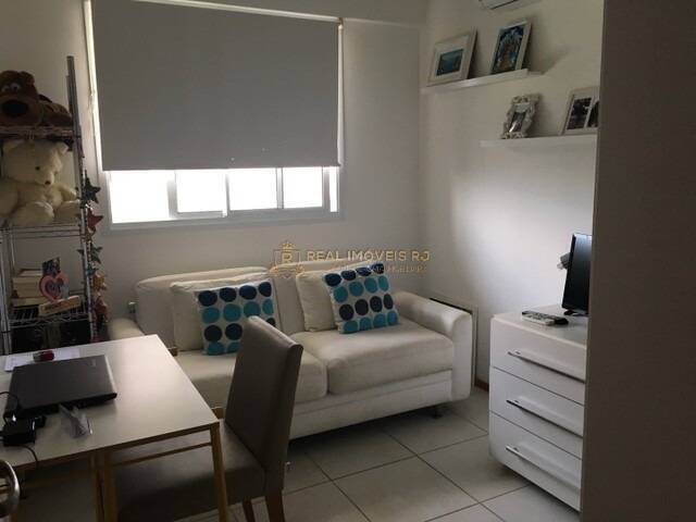 Apartamento à venda com 3 quartos, 70m² - Foto 18