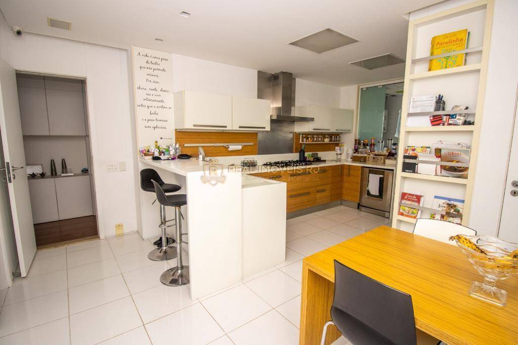 Apartamento à venda com 4 quartos, 333m² - Foto 16