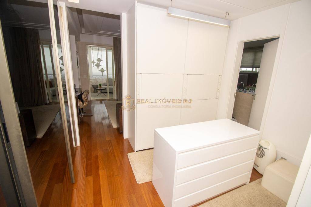 Apartamento à venda com 4 quartos, 333m² - Foto 19