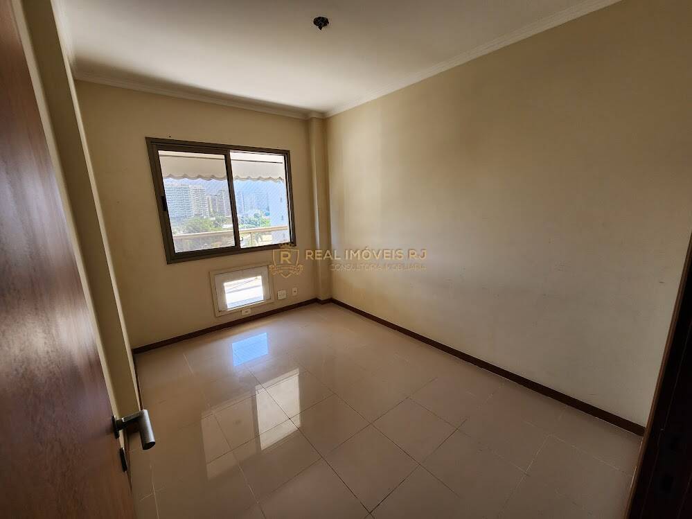 Apartamento à venda com 3 quartos, 116m² - Foto 10