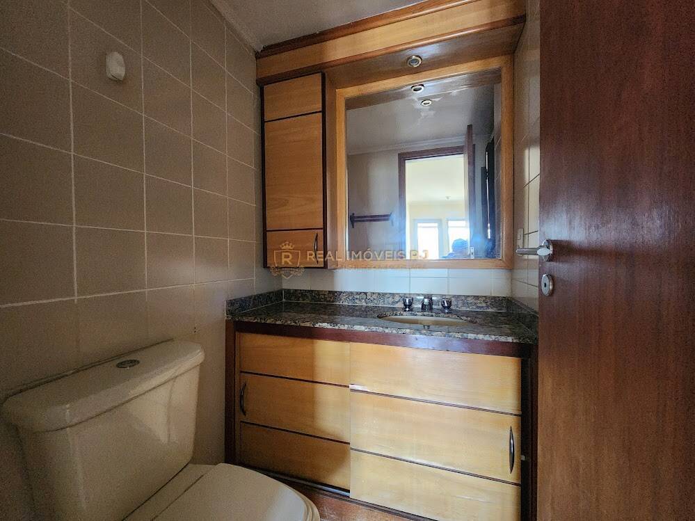 Apartamento à venda com 3 quartos, 116m² - Foto 19