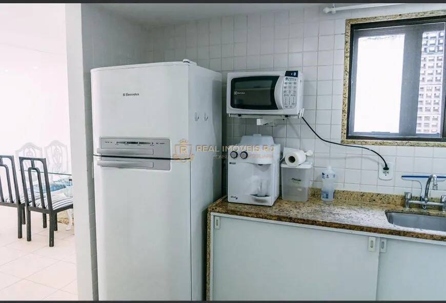 Apartamento para alugar com 3 quartos, 180m² - Foto 5