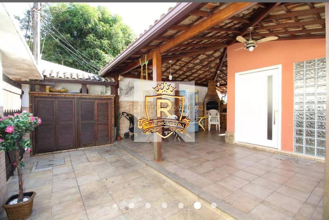 Casa à venda com 3 quartos, 163m² - Foto 5