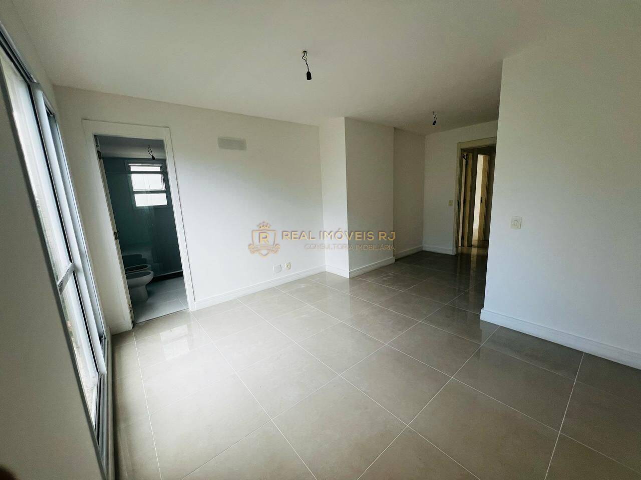 Apartamento à venda com 4 quartos, 169m² - Foto 6