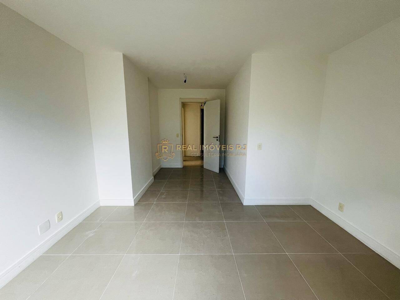 Apartamento à venda com 4 quartos, 169m² - Foto 7