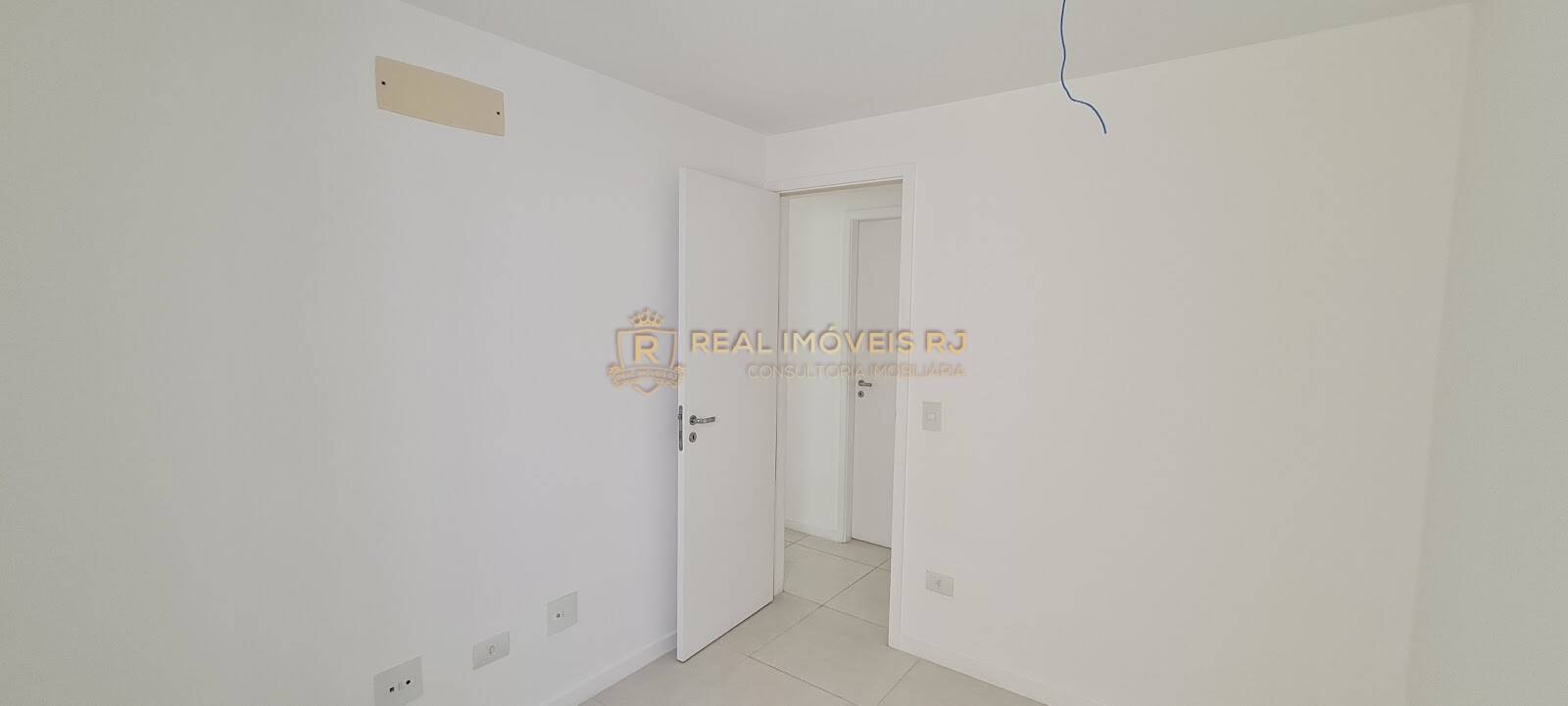 Apartamento à venda com 3 quartos, 97m² - Foto 10