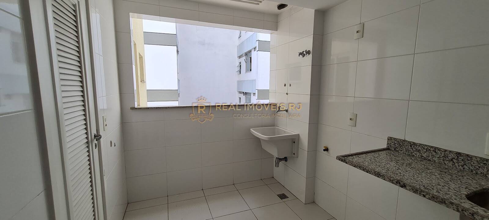 Apartamento à venda com 3 quartos, 97m² - Foto 16