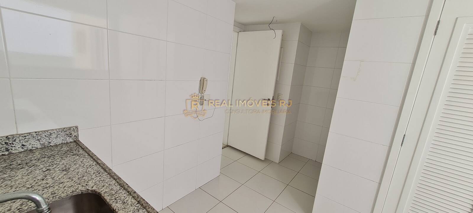 Apartamento à venda com 3 quartos, 97m² - Foto 18