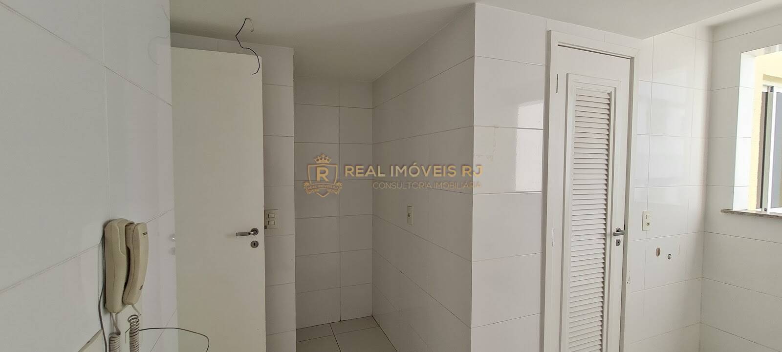 Apartamento à venda com 3 quartos, 97m² - Foto 19