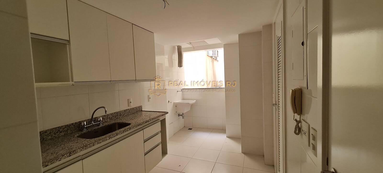 Apartamento à venda com 3 quartos, 94m² - Foto 19