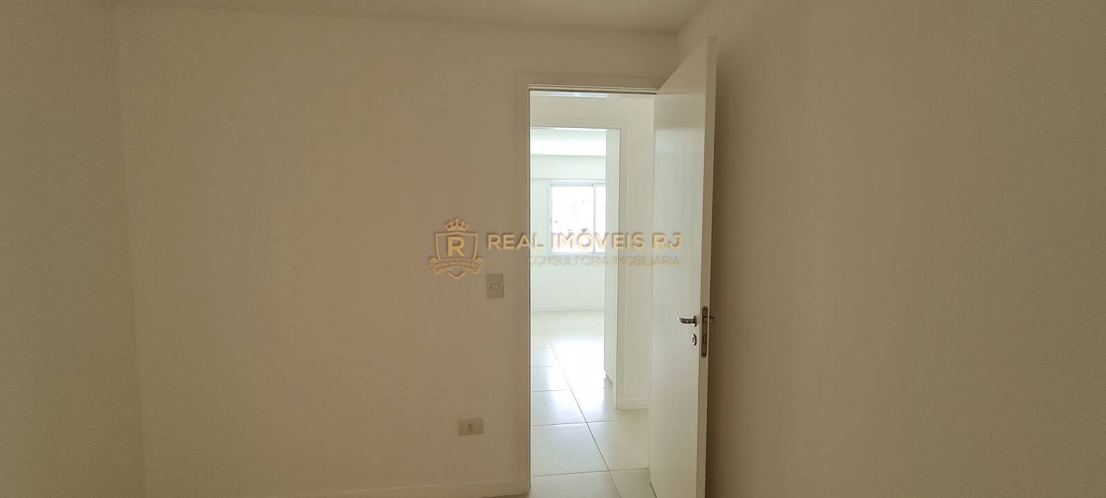 Apartamento à venda com 3 quartos, 94m² - Foto 15