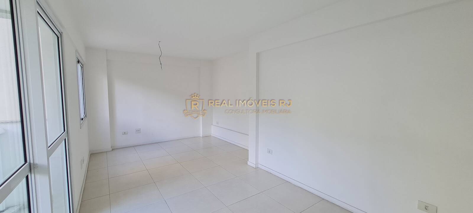 Apartamento à venda com 3 quartos, 88m² - Foto 2