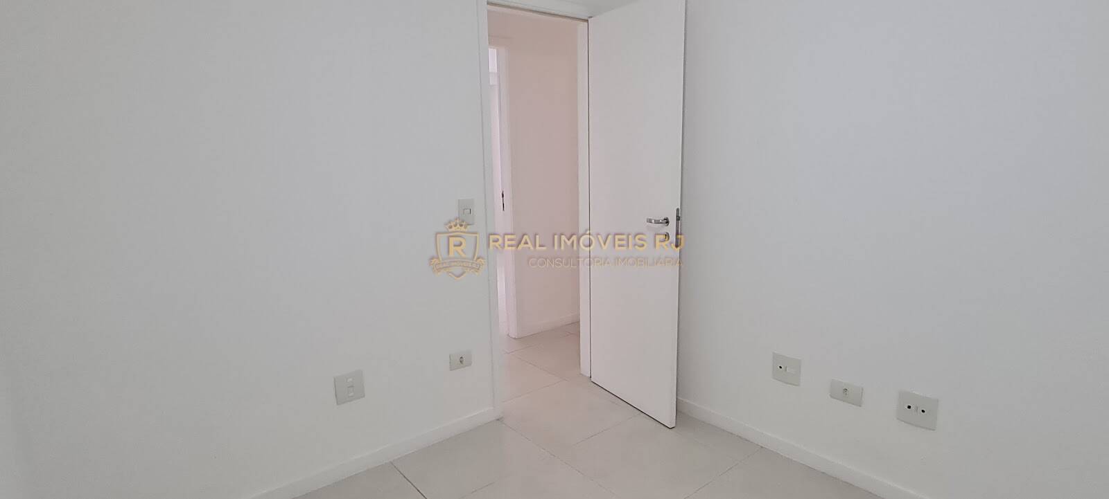 Apartamento à venda com 3 quartos, 94m² - Foto 10