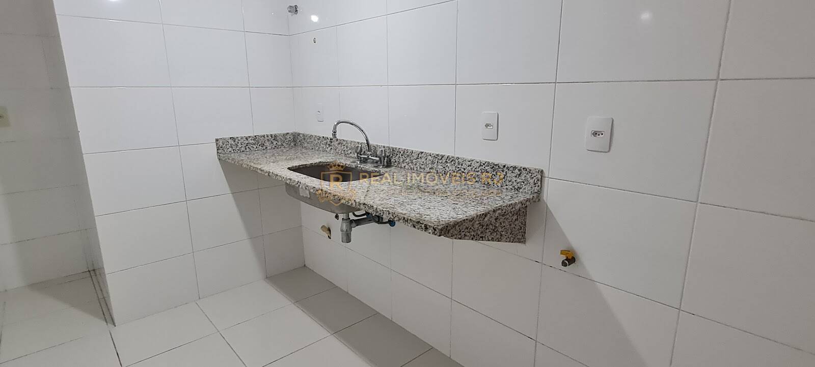 Apartamento à venda com 3 quartos, 94m² - Foto 14