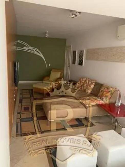 Apartamento à venda com 2 quartos, 90m² - Foto 2