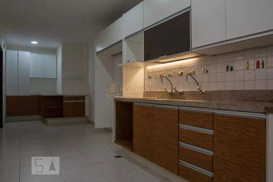 Apartamento à venda com 4 quartos, 220m² - Foto 6