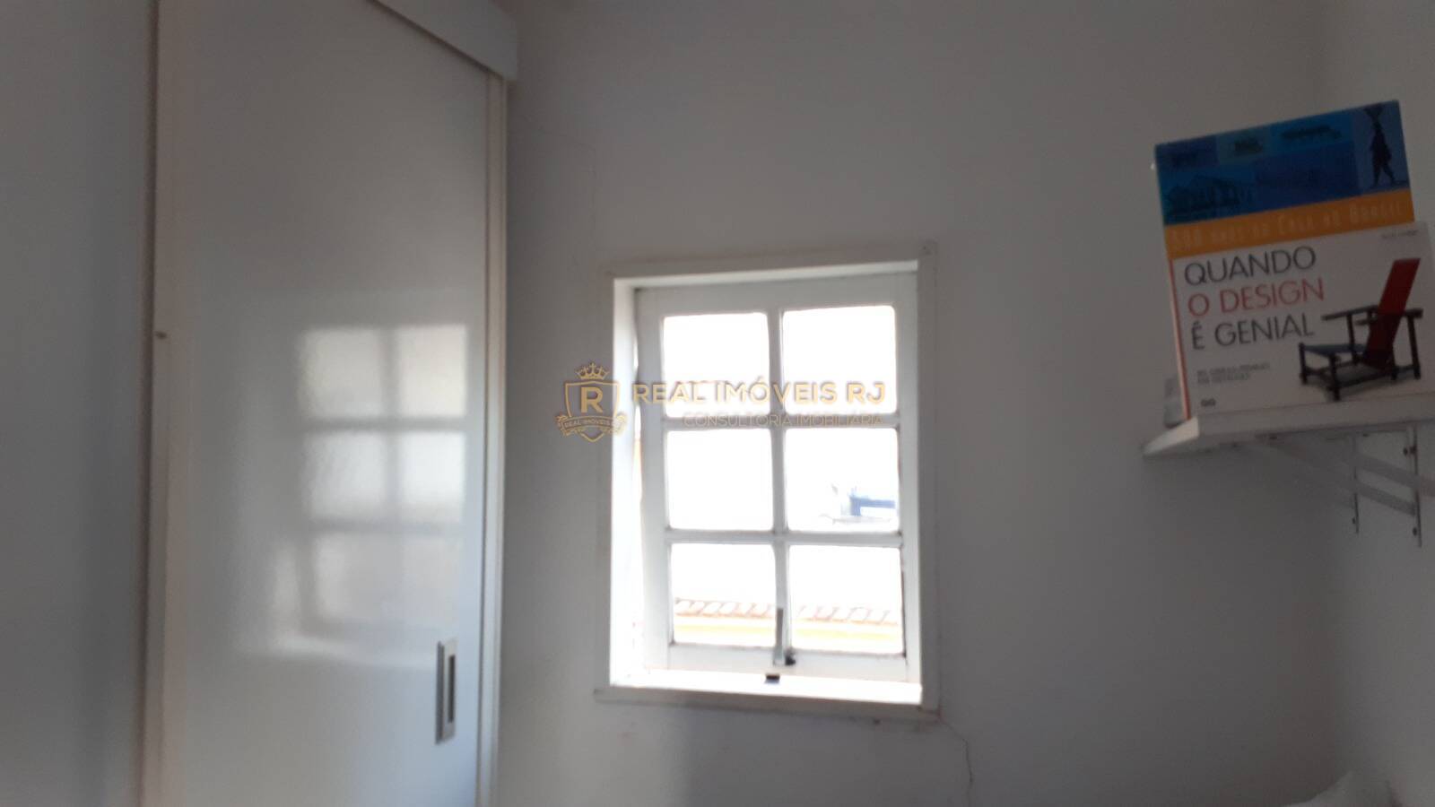 Casa à venda com 3 quartos, 190m² - Foto 16