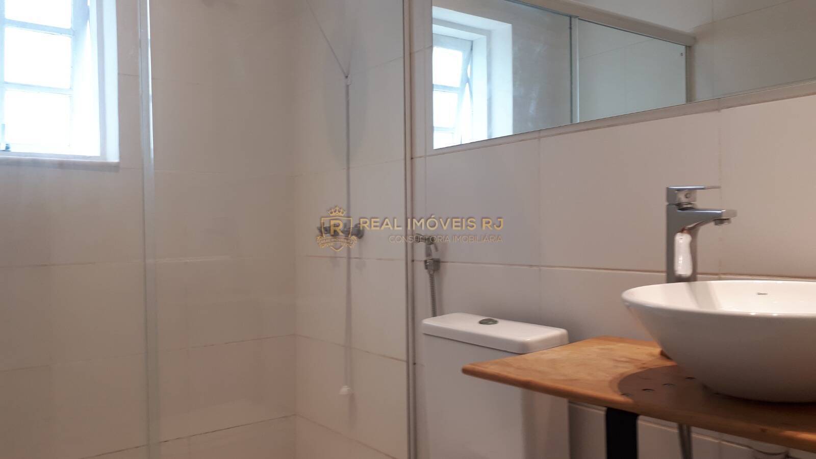 Casa à venda com 3 quartos, 190m² - Foto 15