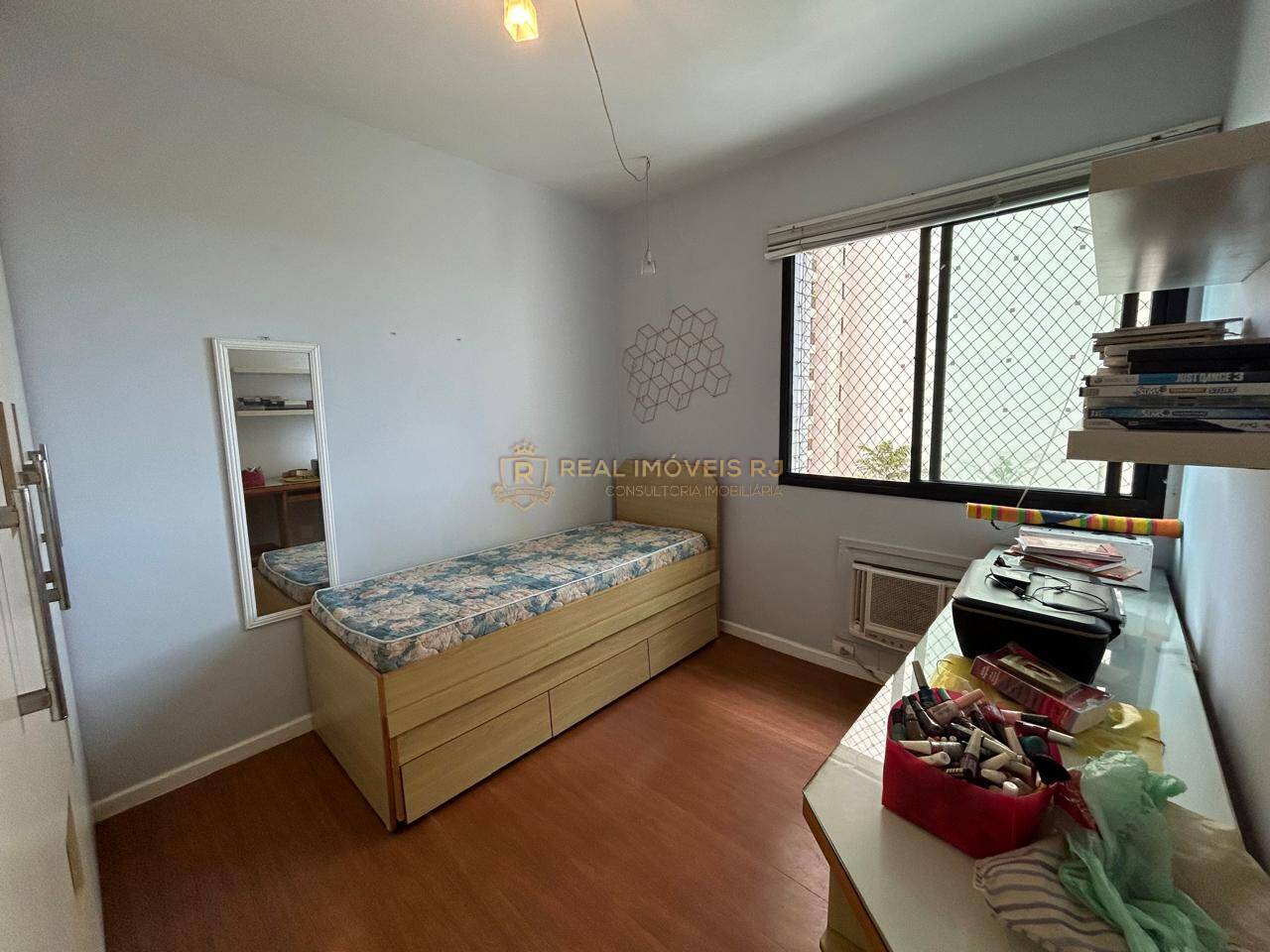 Apartamento à venda com 3 quartos, 101m² - Foto 17