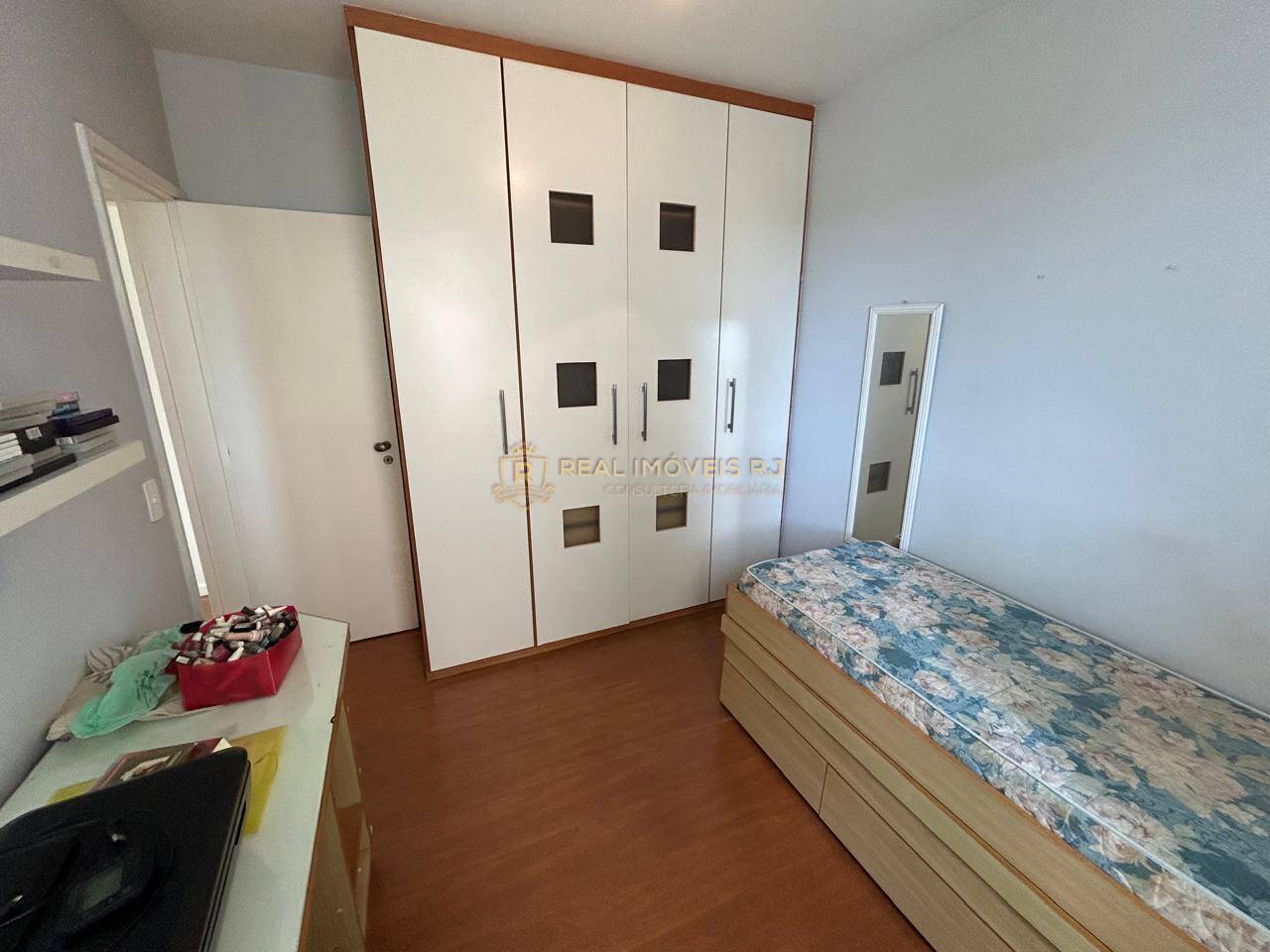 Apartamento à venda com 3 quartos, 101m² - Foto 18