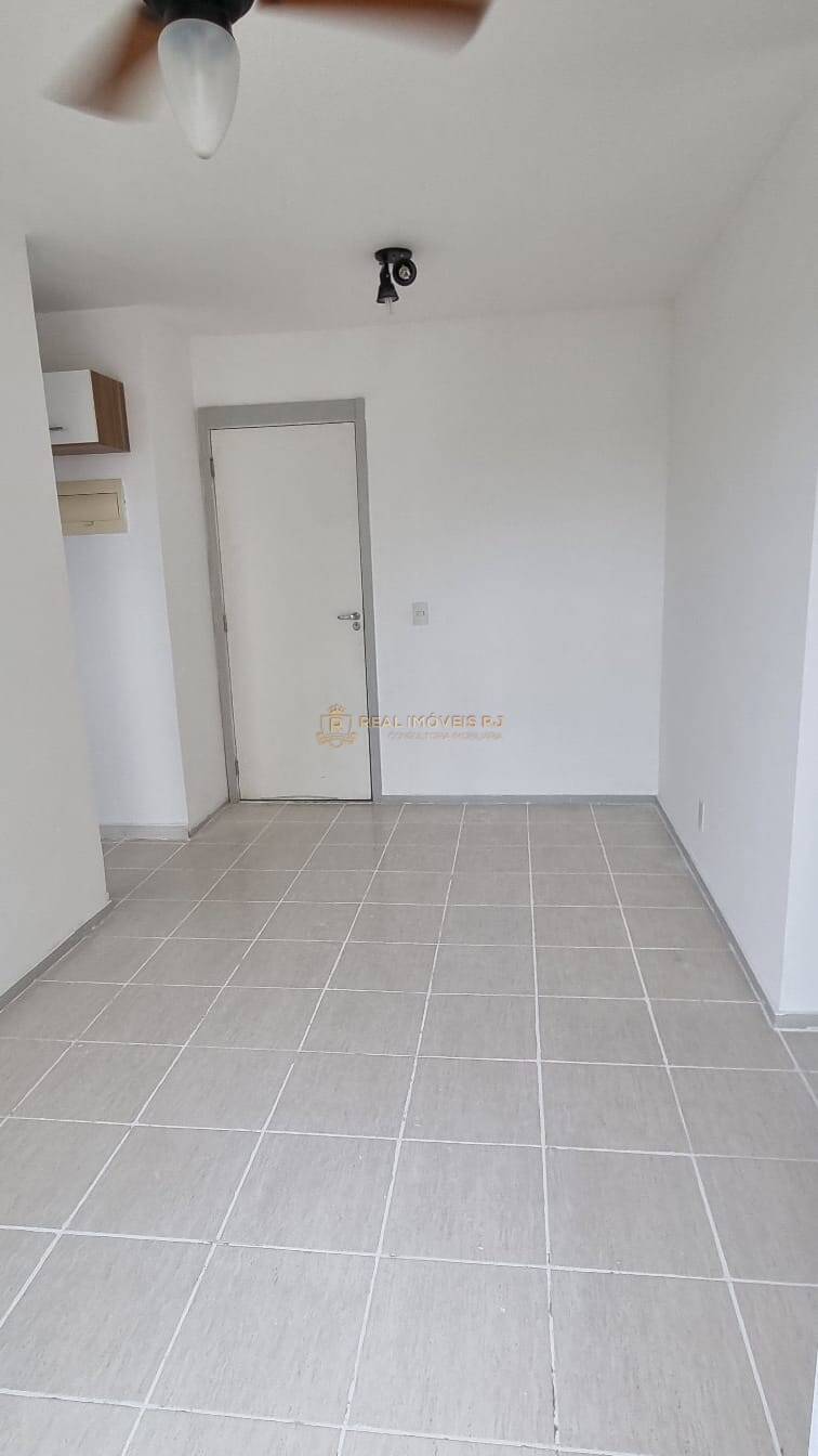 Apartamento à venda com 2 quartos, 50m² - Foto 9