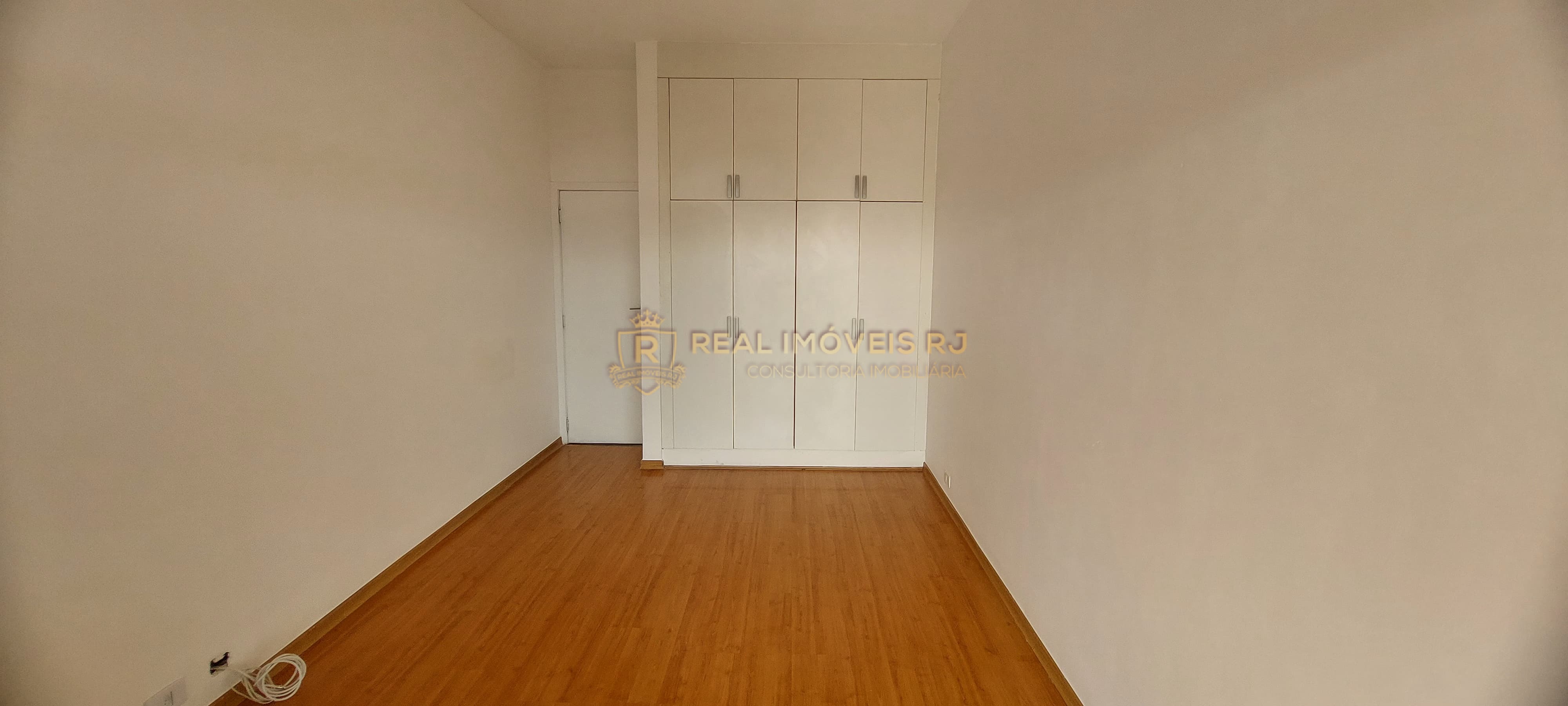 Apartamento à venda com 4 quartos, 200m² - Foto 12