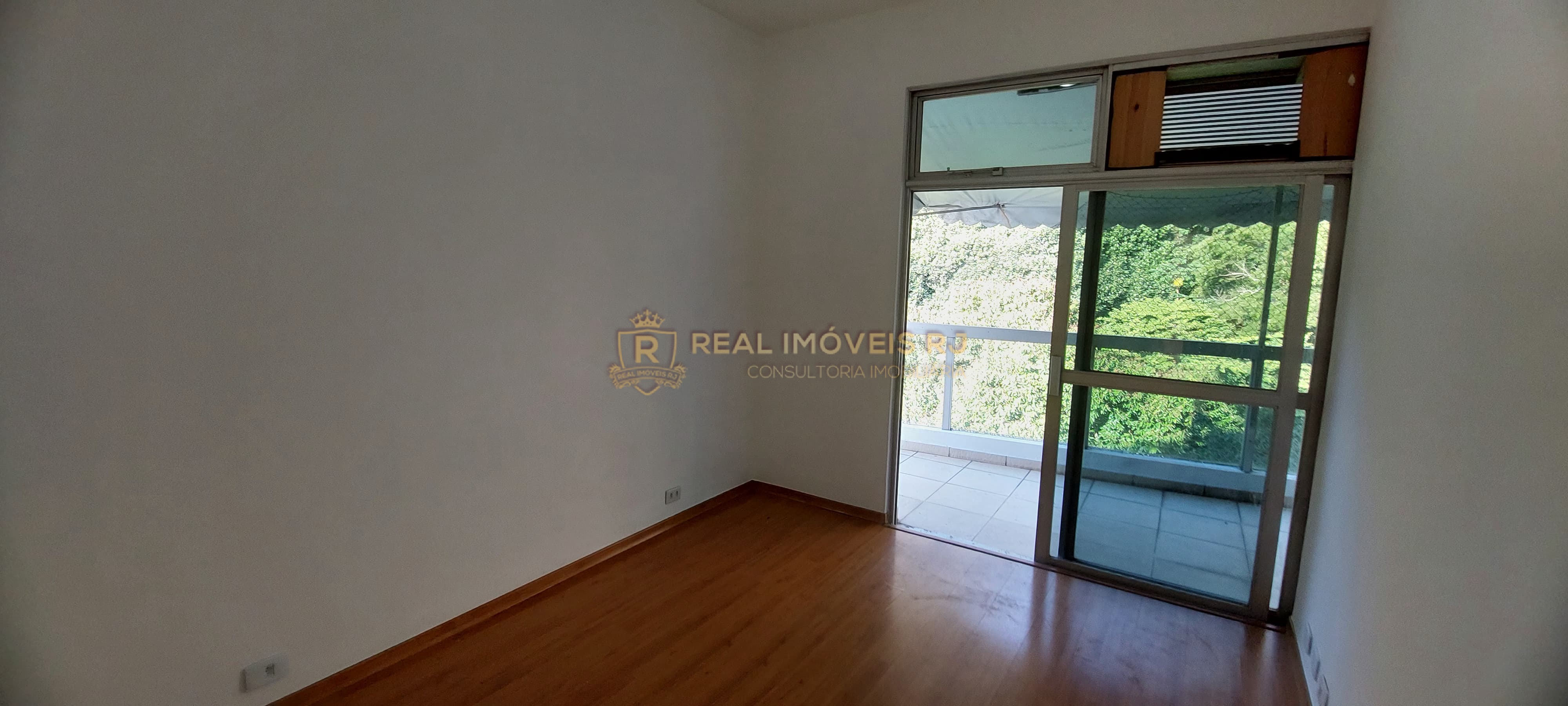 Apartamento à venda com 4 quartos, 200m² - Foto 20