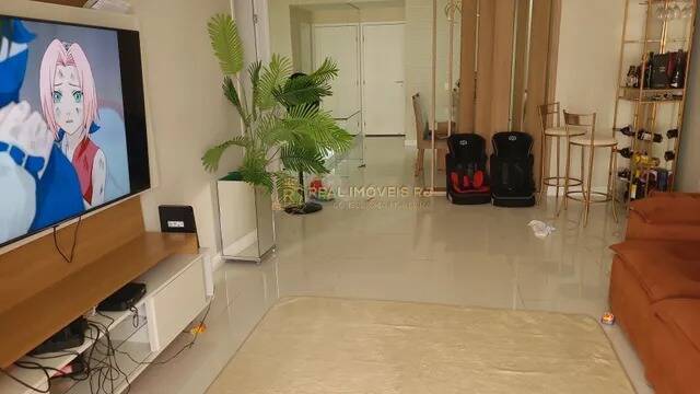 Apartamento à venda com 4 quartos, 159m² - Foto 1