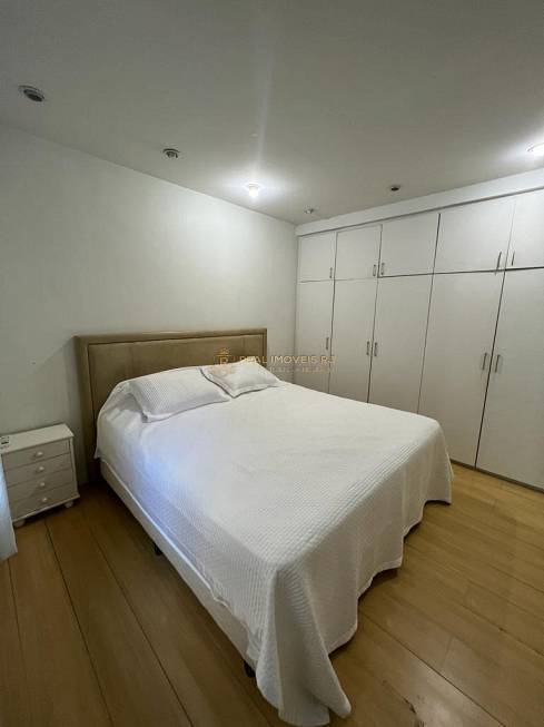 Apartamento à venda com 3 quartos, 91m² - Foto 4