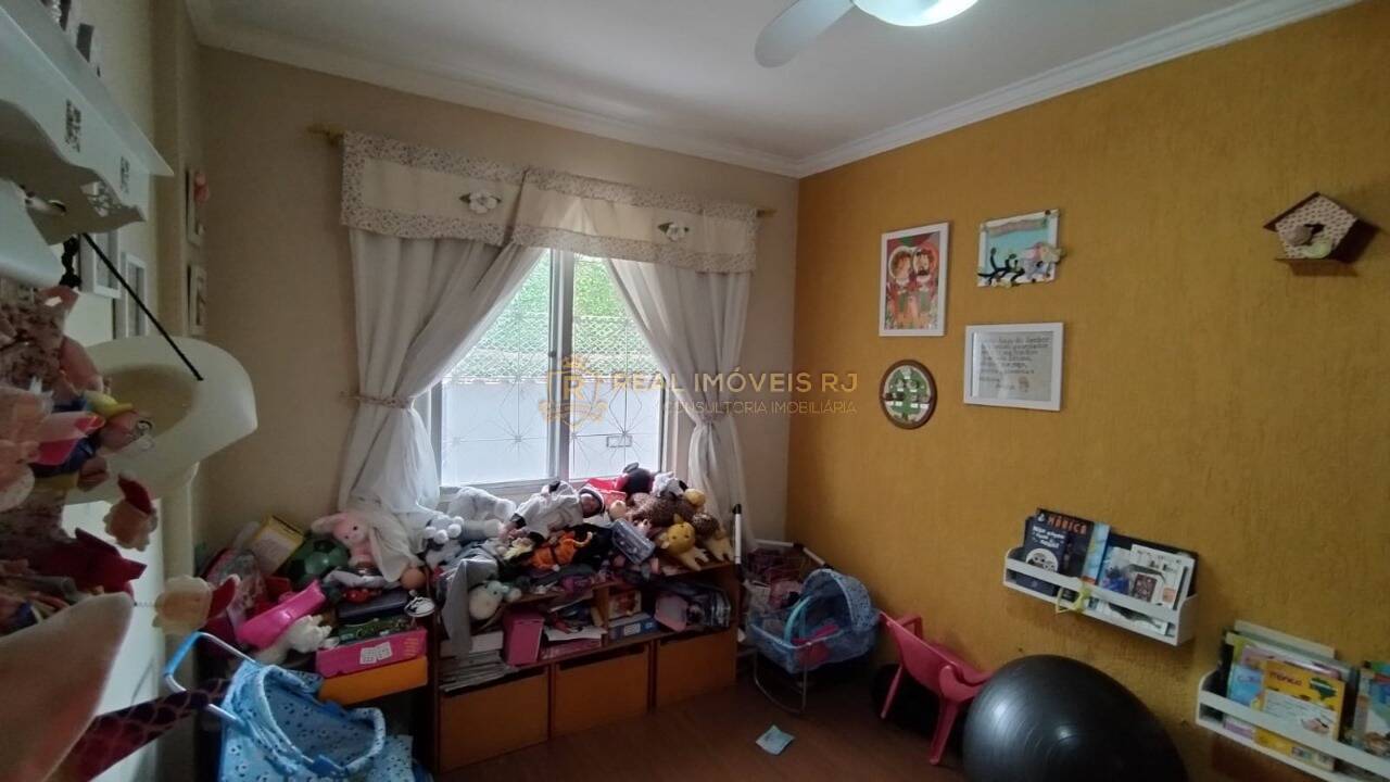 Apartamento à venda com 4 quartos, 150m² - Foto 19