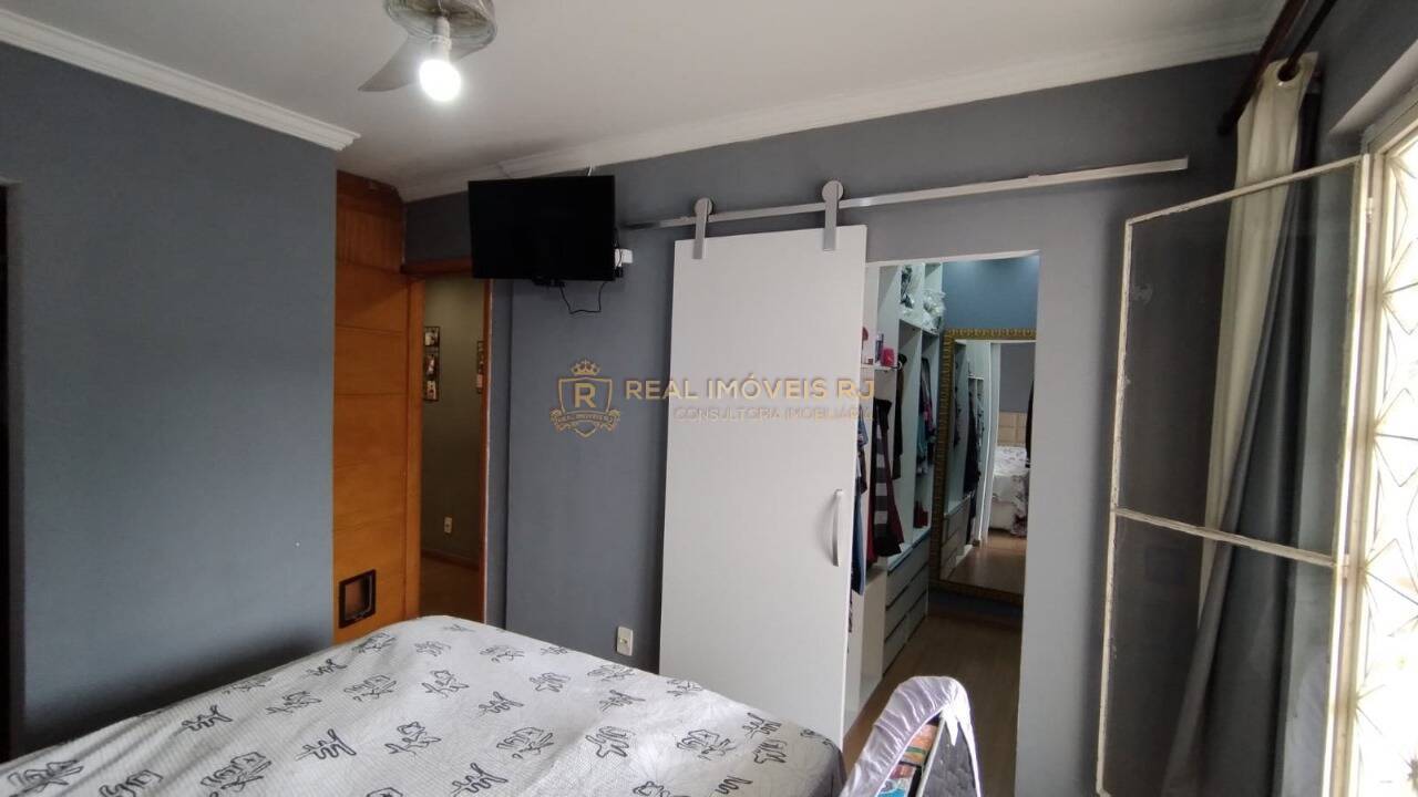 Apartamento à venda com 4 quartos, 150m² - Foto 17