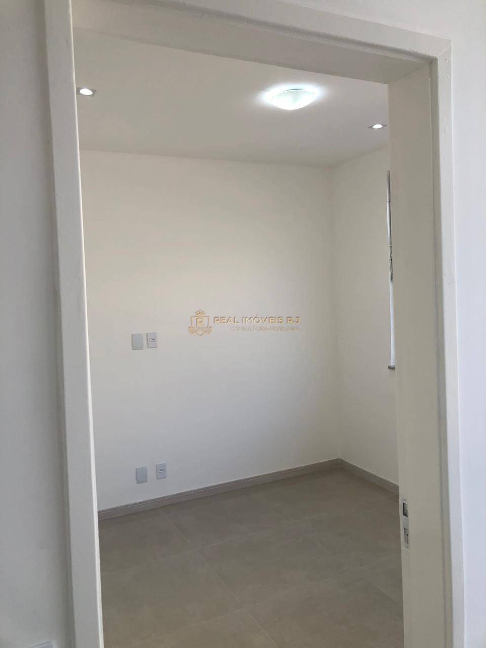 Apartamento à venda com 2 quartos, 72m² - Foto 18