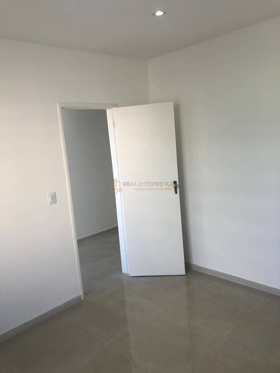 Apartamento à venda com 2 quartos, 72m² - Foto 17