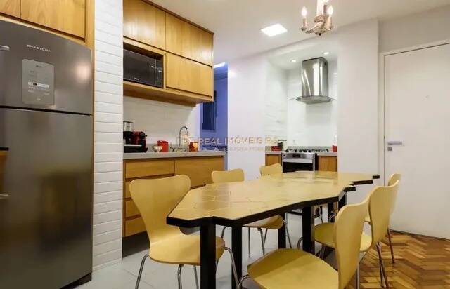 Apartamento à venda com 3 quartos, 91m² - Foto 4