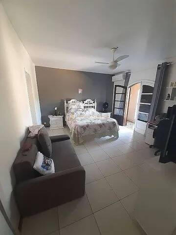 Casa à venda com 4 quartos, 450m² - Foto 12