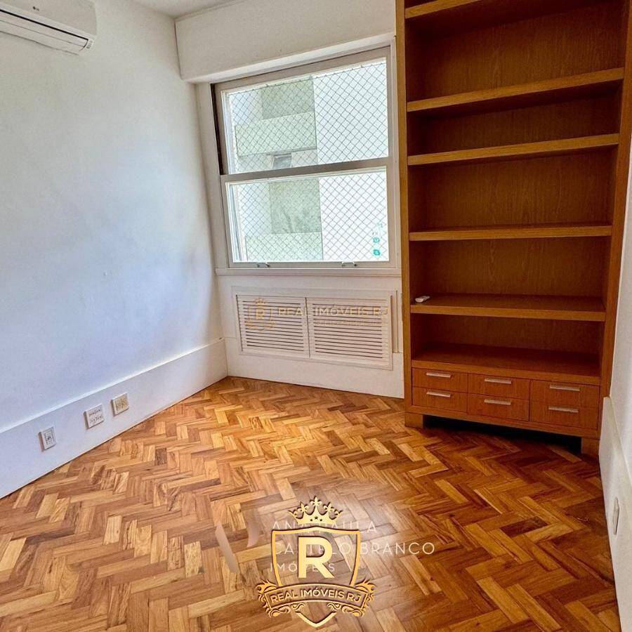 Apartamento à venda com 3 quartos, 125m² - Foto 6