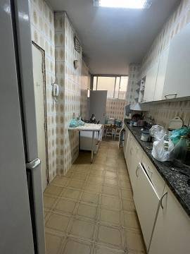 Apartamento à venda com 3 quartos, 153m² - Foto 3