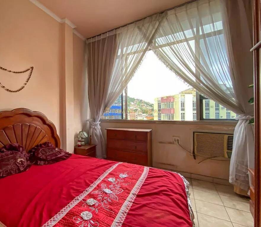 Apartamento à venda com 3 quartos, 96m² - Foto 11