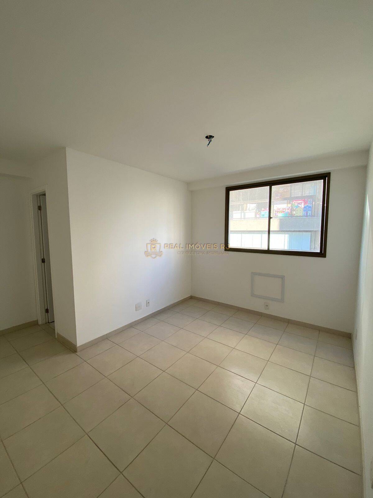 Apartamento à venda com 3 quartos, 86m² - Foto 13