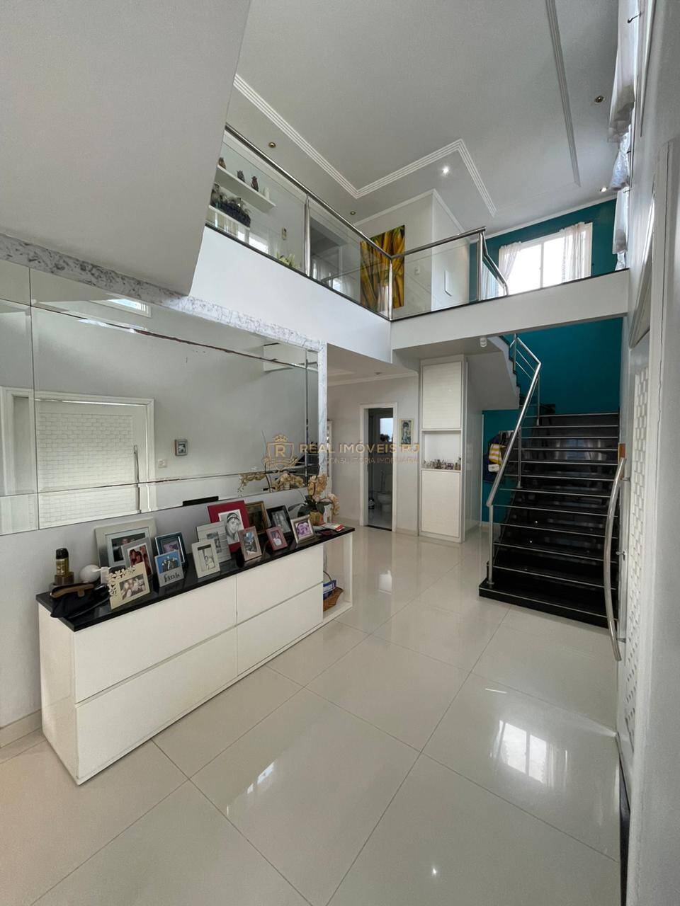 Casa à venda com 3 quartos, 335m² - Foto 10