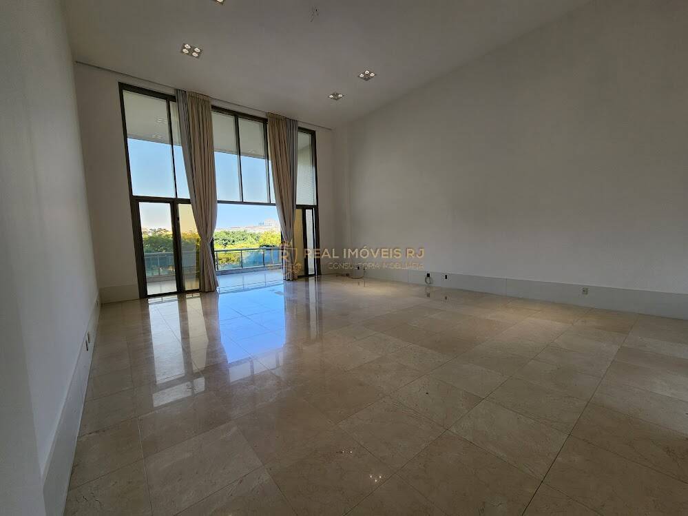 Apartamento à venda com 4 quartos, 366m² - Foto 2